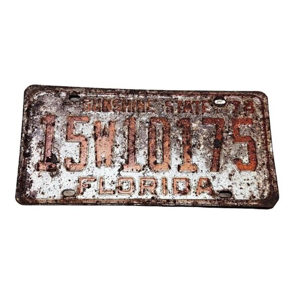 Other - Vintage 1974 Florida Sunshine State Collectible License Plate Distressed Tag